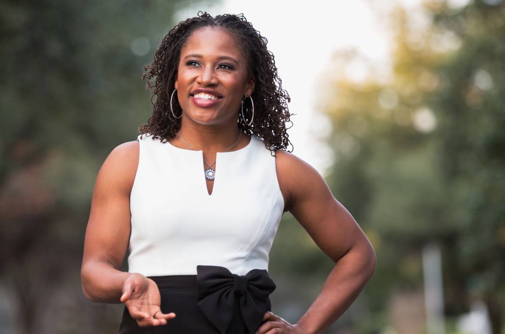Lauryn Williams Becomes Financial Advisor Amid Olympic Career Lauryn Williams Becomes Financial Advisor Amid Olympic Career