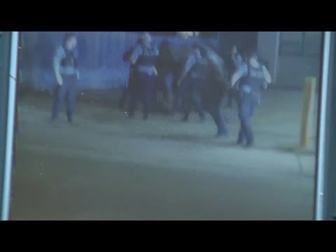 Mother of 13-Yr-Old Who Was Shot in the Back by Chicago Police Sues City and Officer: “He may not walk again” Mother of 13-Yr-Old Who Was Shot in the Back by Chicago Police Sues City and Officer: “He may not walk again”