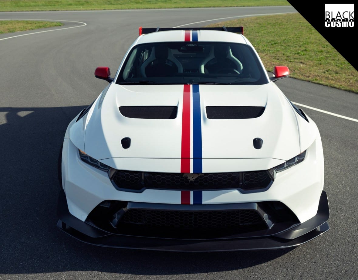 Ford Mustang GTD ‘Spirit Of America’ Salutes Record-Setting Muscle Car Ford Mustang GTD ‘Spirit Of America’ Salutes Record-Setting Muscle Car