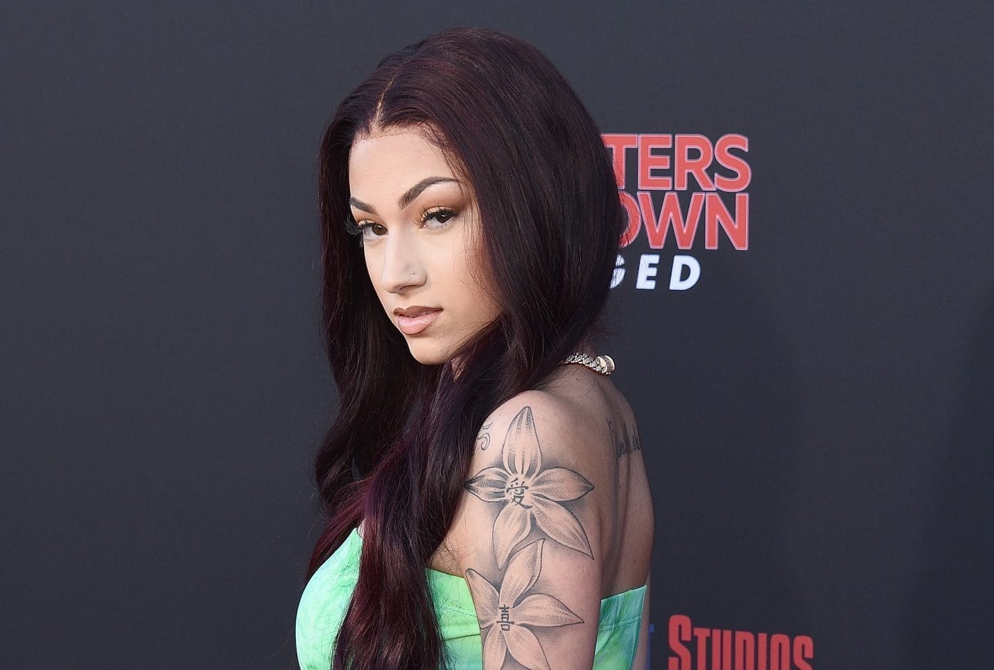 Whew, chileeee! It looks like Bhad Bhabie and Le Vaughn are stickinโ beside each other Whew, chileeee! It looks like Bhad Bhabie and Le Vaughn are stickinโ beside each other