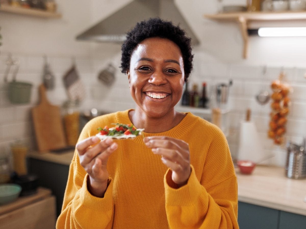 The How-to Guide for a Healthier You: A Dietician’s Advice on What to Eat for Better Mental Health The How To For a Healthier You: A Dietician On What You Need To Eat to Improve Your Mental Health