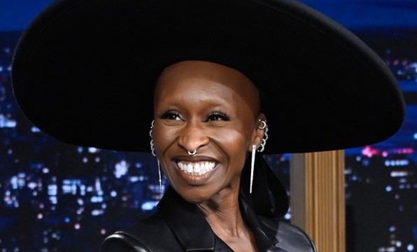 Soulful Songstress Cynthia Erivo Previews Emotional New Anth Single \’Replay\’ Cynthia Erivo to Receive Special Honor at the 36th Annual GLAAD Media Awards