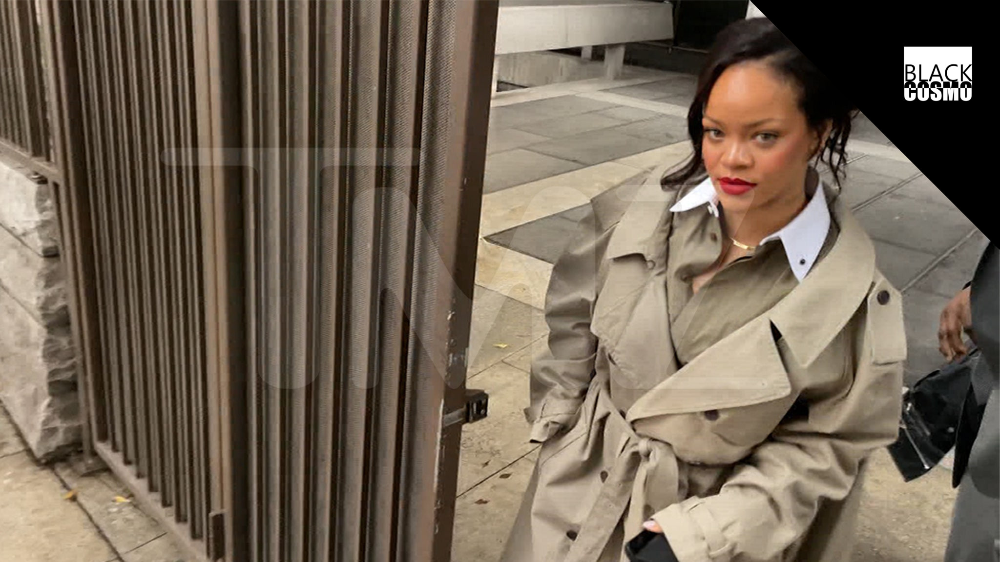 Rihanna Leaves Court After Fourth Day Supporting A$AP Rocky Rihanna Leaves Court After Fourth Day Supporting A$AP Rocky
