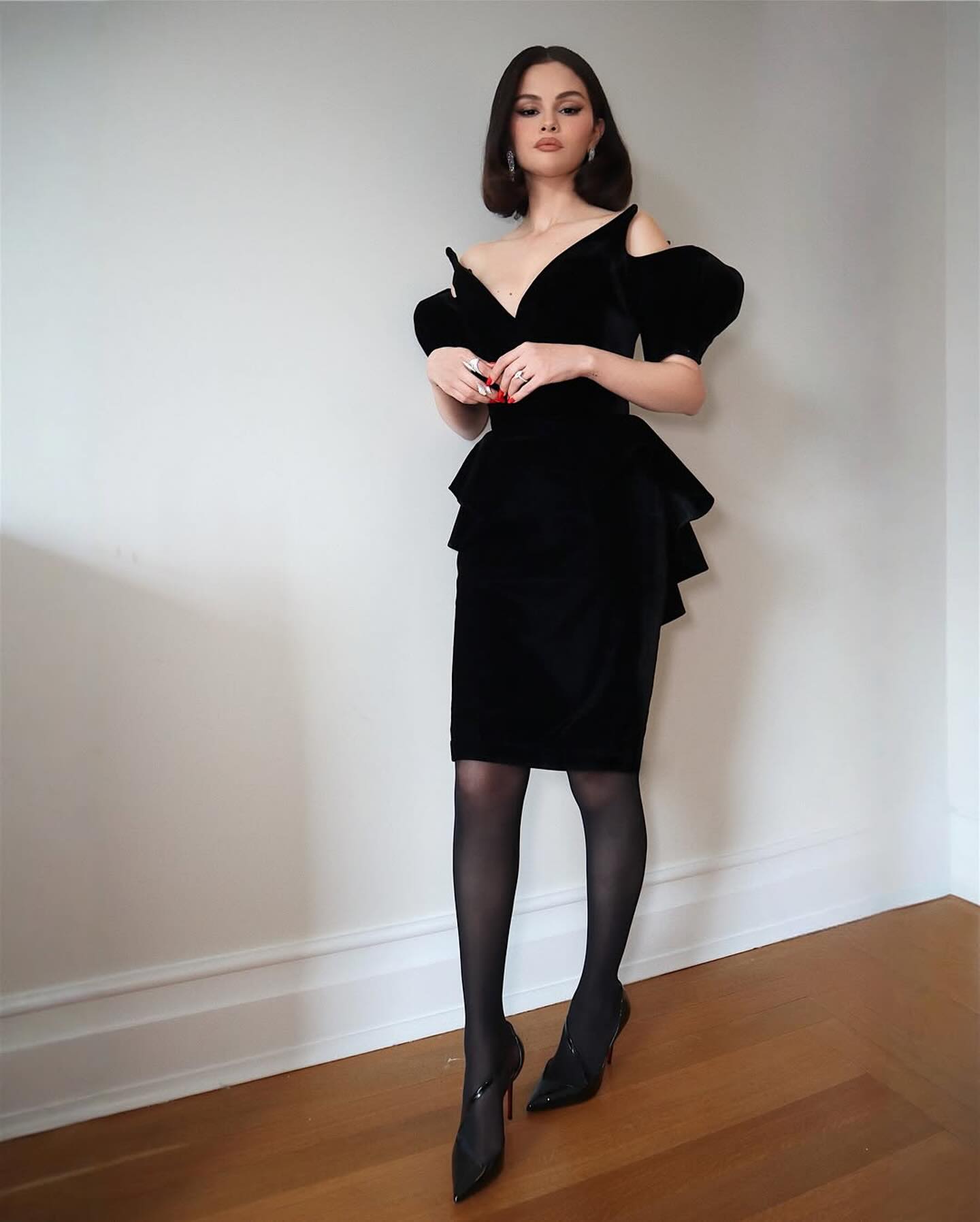 Selena Gomez Wears Vintage Mugler Dress Selena Gomez Wears Vintage Mugler Dress