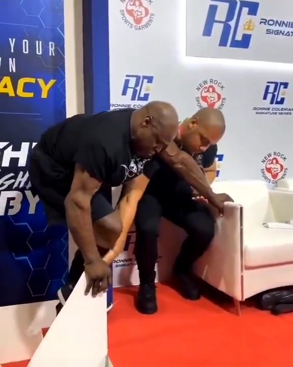 8x Mr. Olympia Ronnie Coleman Now Unable to Walk After Back Surgeries 8x Mr. Olympia Ronnie Coleman Now Unable to Walk After Back Surgeries
