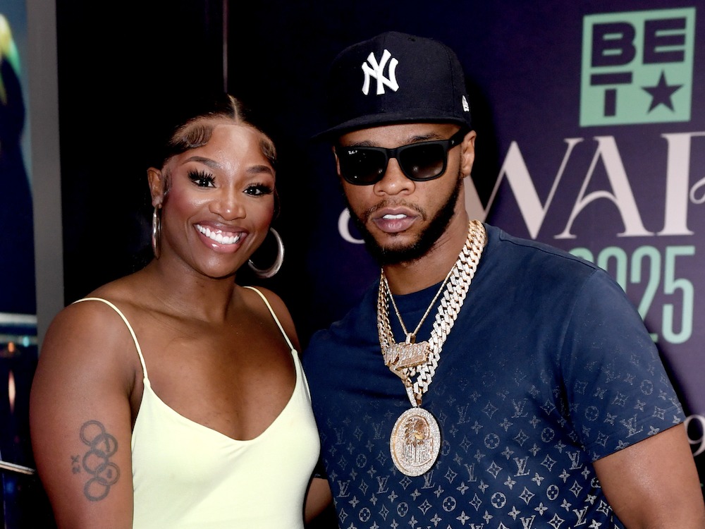 Shields & Papoose Ice Out Shoppers! Couple Goals? Claressa Shields & Papoose flex their ICY luxury shopping spree. WATCH HERE: